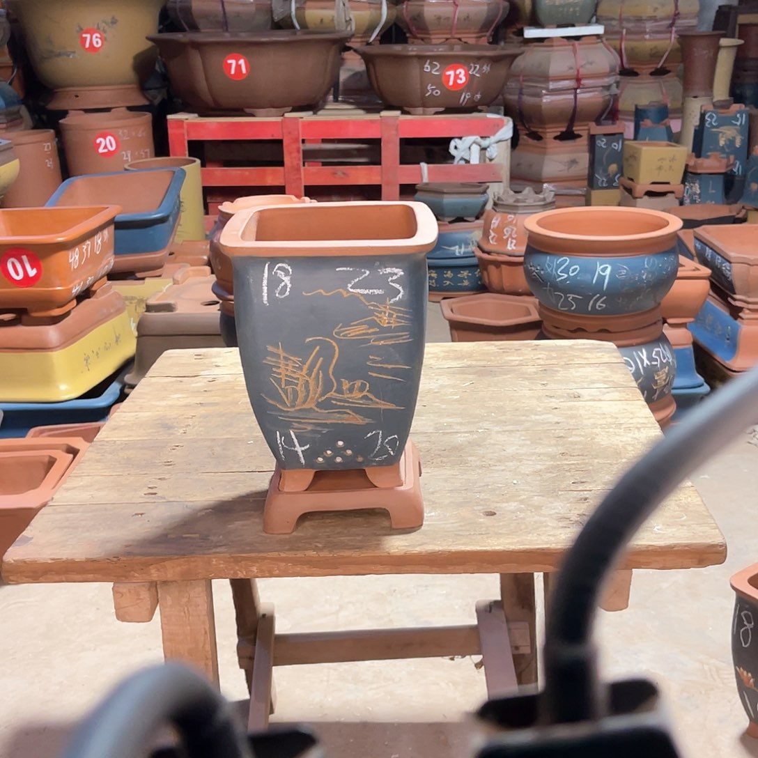 紫砂花盆高四方盆一个