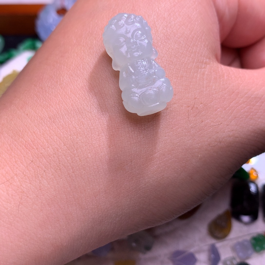 定制翡翠未镶嵌毛货