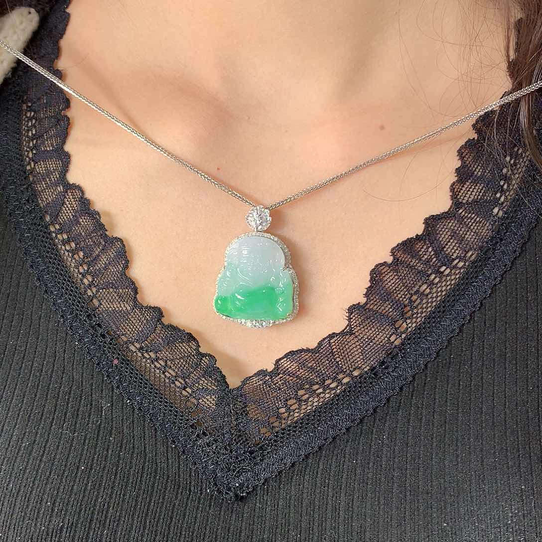 翡翠吊坠(赠链)18K金镶嵌用****3