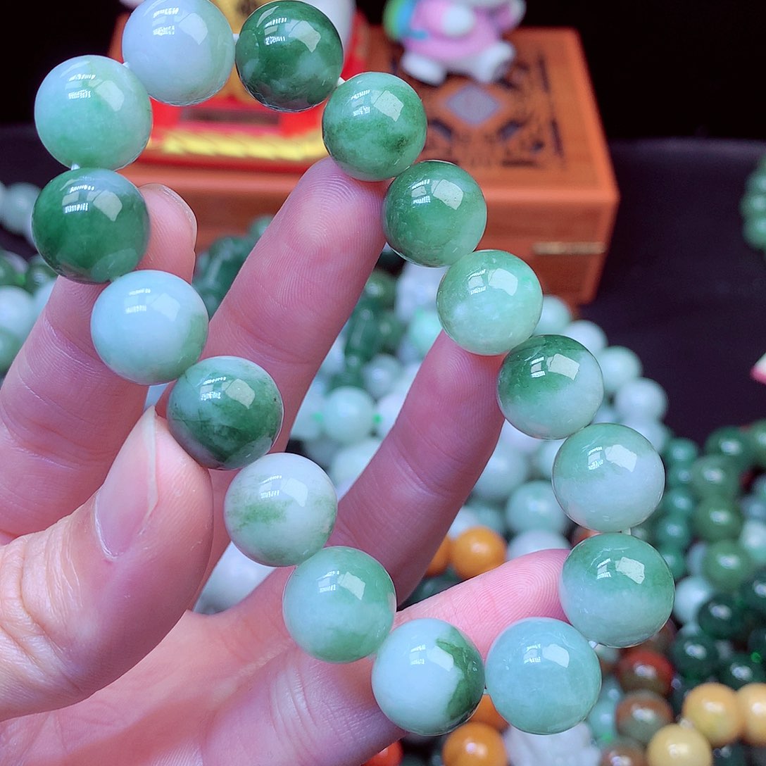 毛衣链未镶嵌翡翠