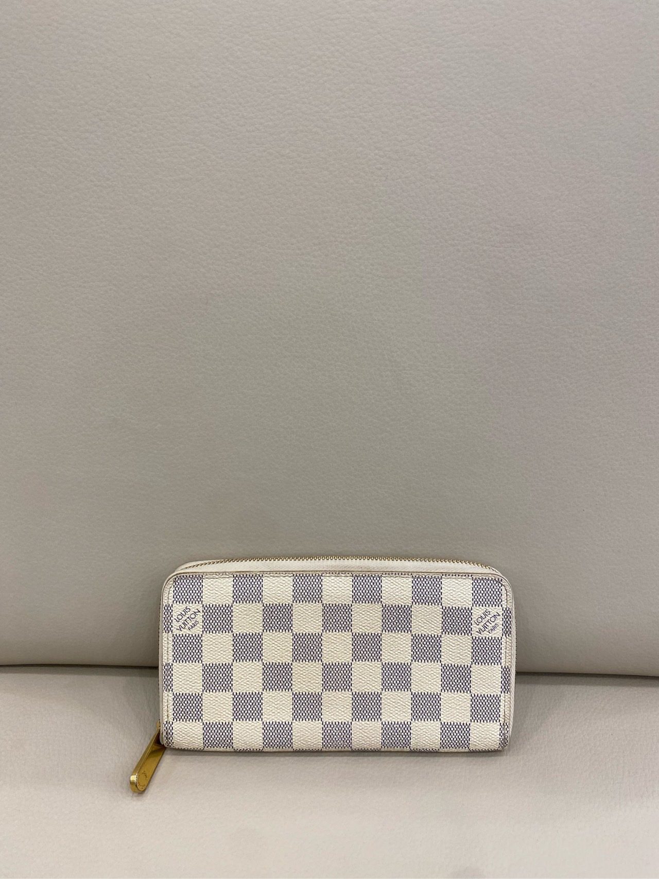 95新 LouisVuitton/路易威登 LV 白棋盘格拉链钱包 特惠出