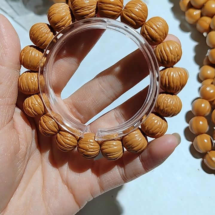 文玩核桃吊坠猴头素圈