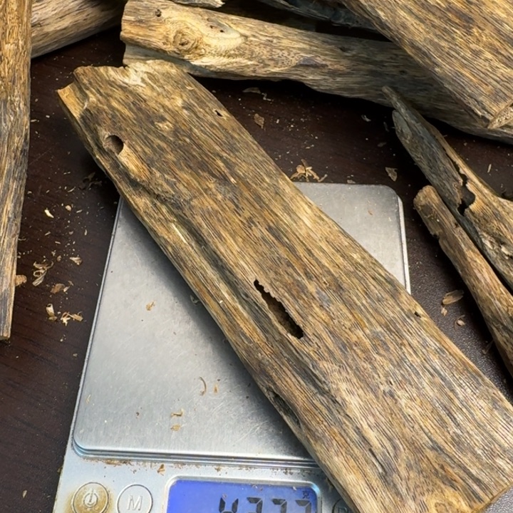 沉香碎屑沉香金沙叶42克