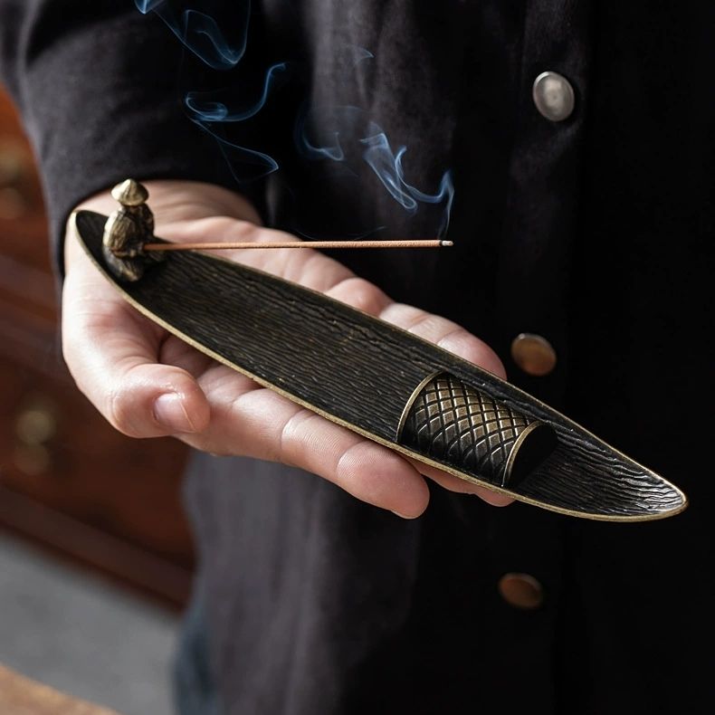 渔翁香插 合金小船造型垂钓老翁香薰炉家用室内线香炉香插卧香座