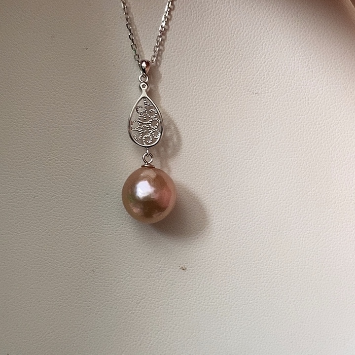 银S925镶嵌淡水珍珠吊坠(赠链)