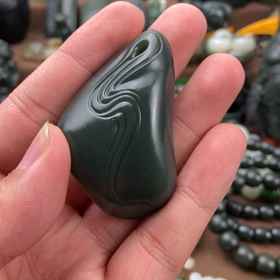 和田玉挂件未镶嵌