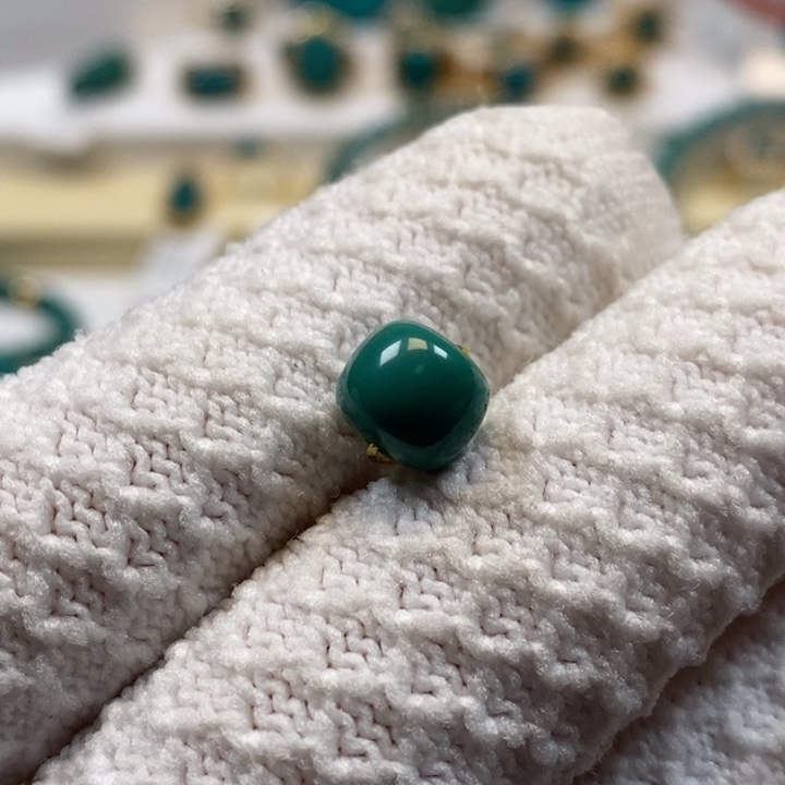 绿松石珠宝奇石未镶嵌ＡＡ３７３