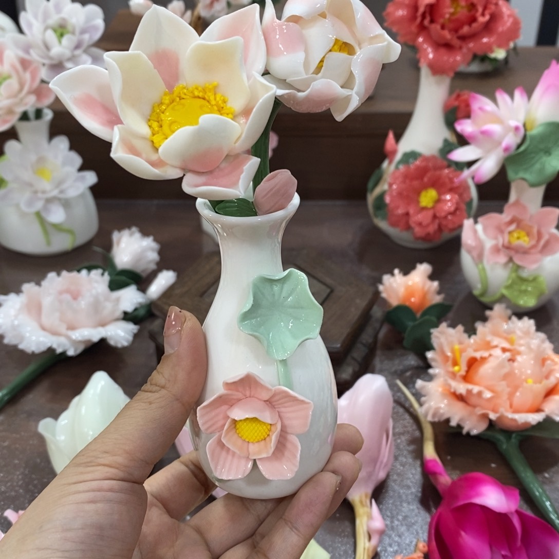 摆件陶瓷手工花摆件