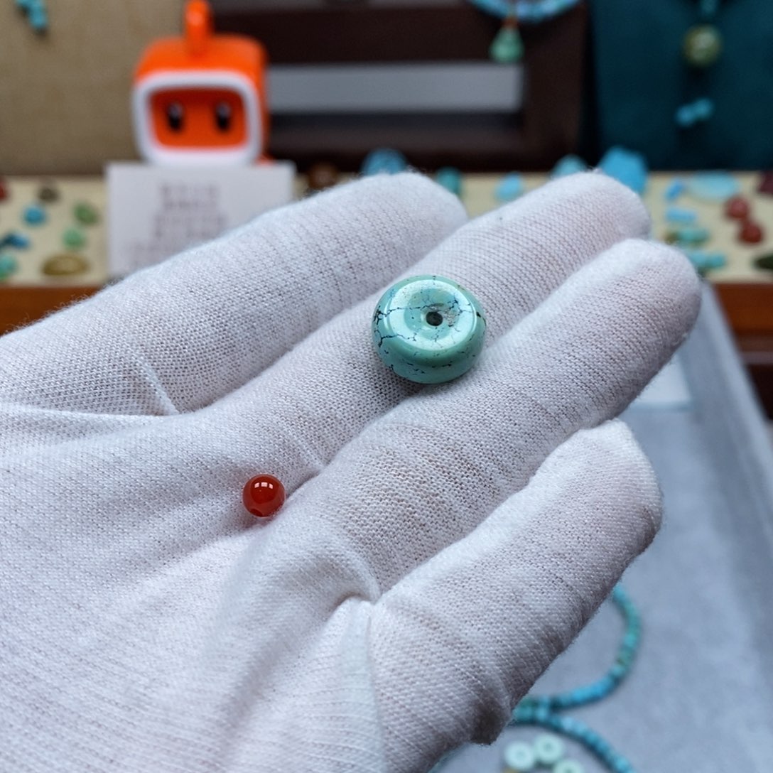 未镶嵌配饰南红玛瑙