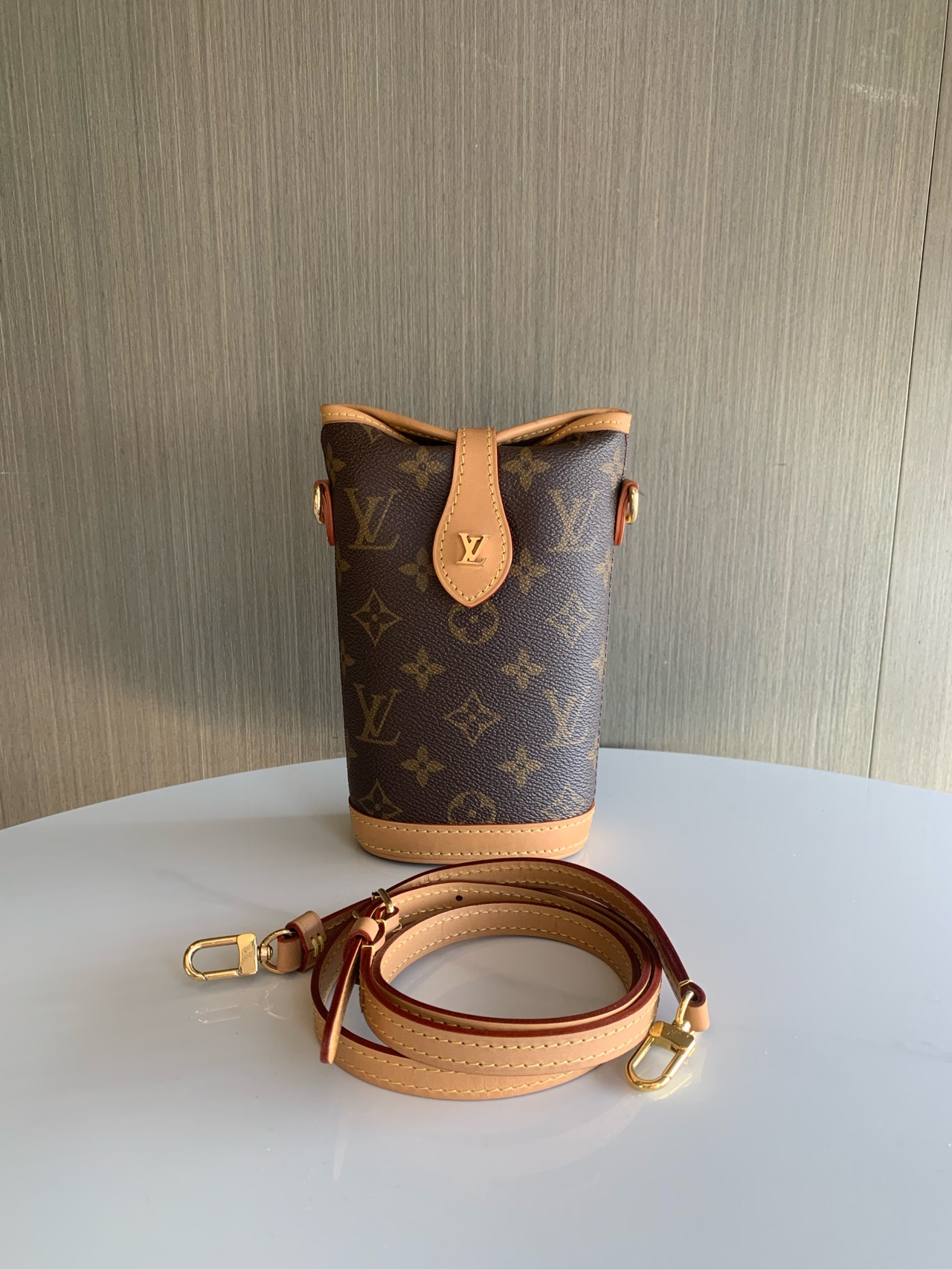 99新 LouisVuitton/路易威登 路易威登 棕色老花薯条手机包 