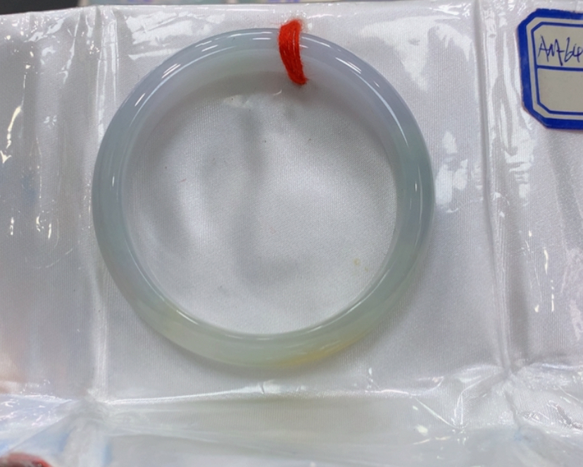 天然缅甸翡翠手镯