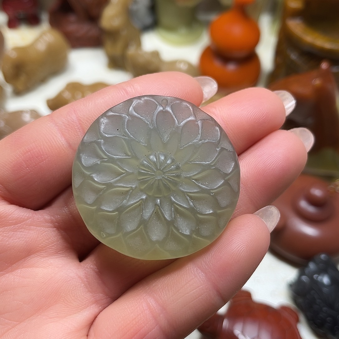 白玉菩提吊坠白玉菩提吊坠