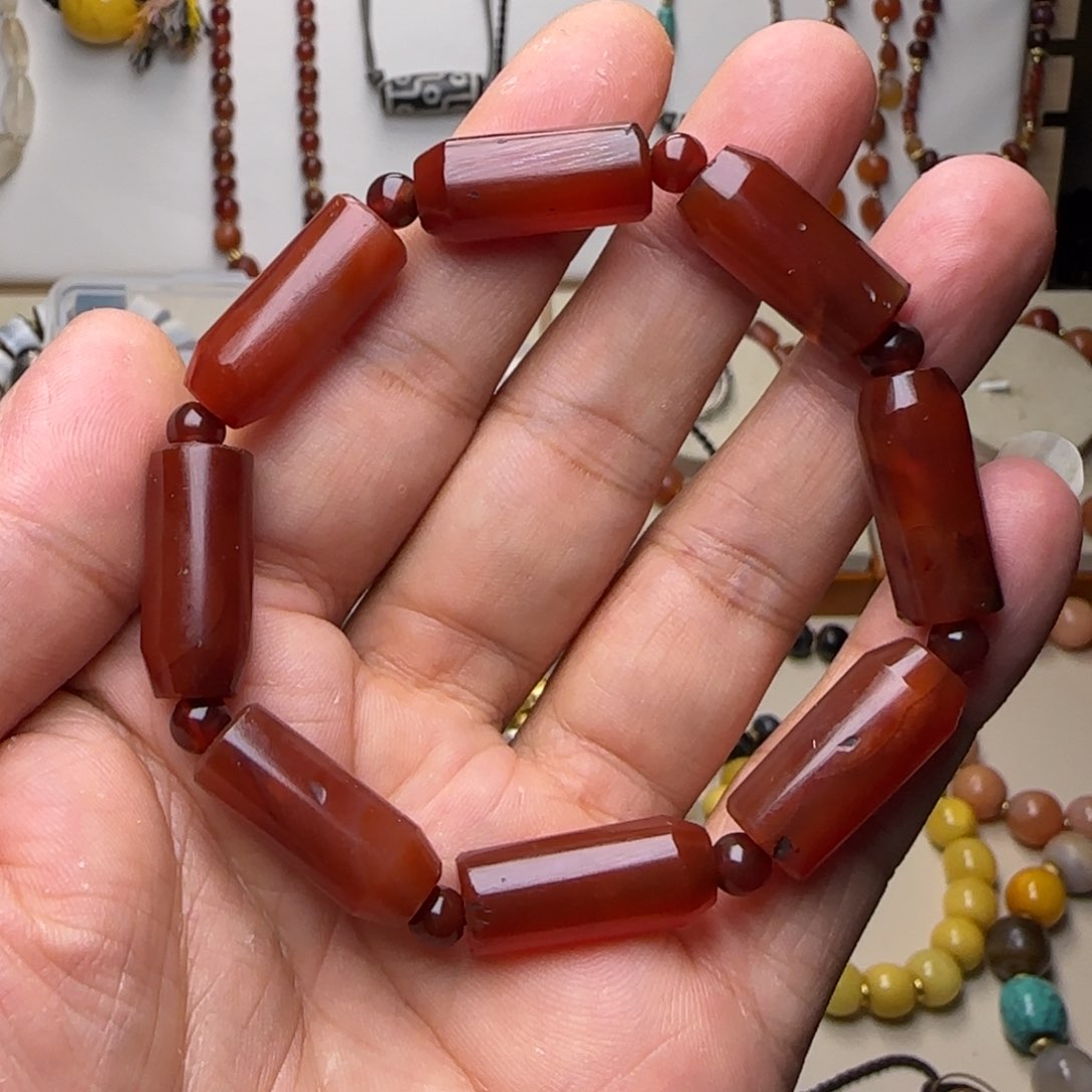 玛瑙/玉髓颈饰未镶嵌