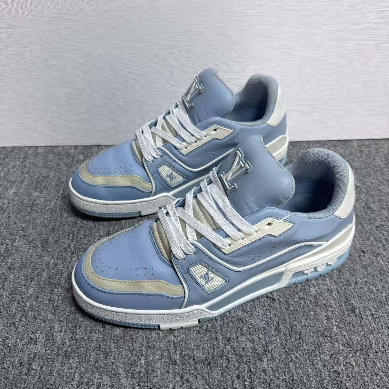 95新 LouisVuitton/路易威登 雾霾蓝trainer板鞋多尺码
