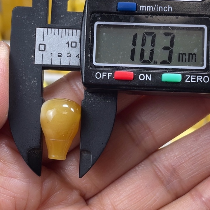 蜜蜡未镶嵌裸石3杂