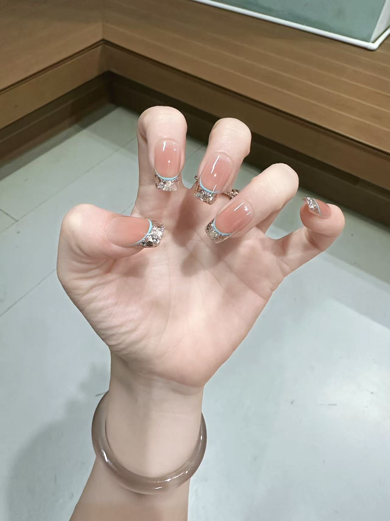 XIAOXULAICAI - 自由古巴 - 碎闪碧玉法式显白穿戴甲