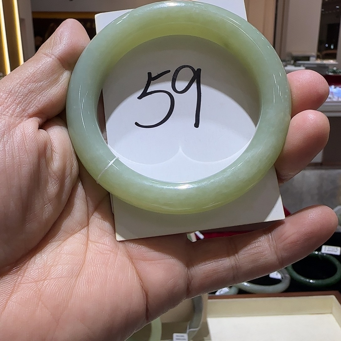 和田玉未镶嵌手镯682