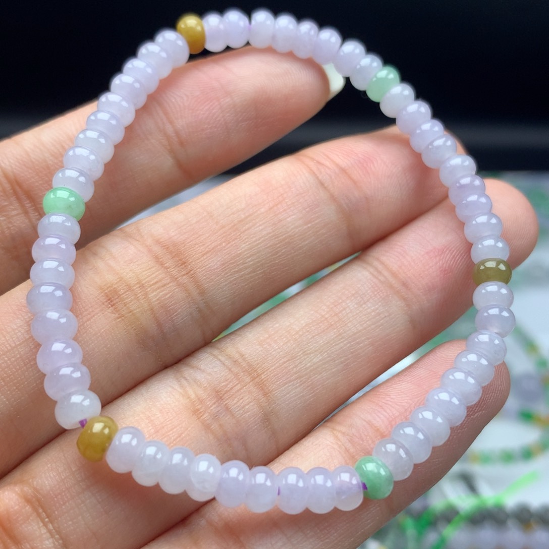 翡翠手链未镶嵌卡