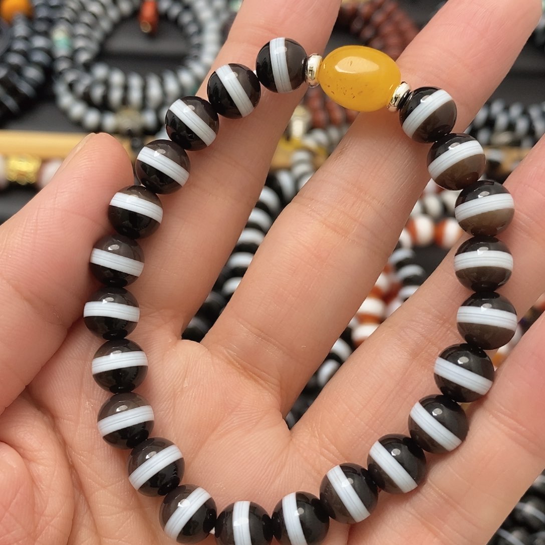 玛瑙/玉髓玛瑙手串未镶嵌