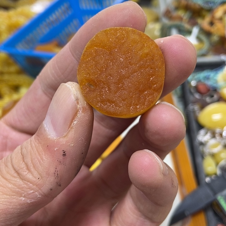 未镶嵌蜜蜡裸石吊坠