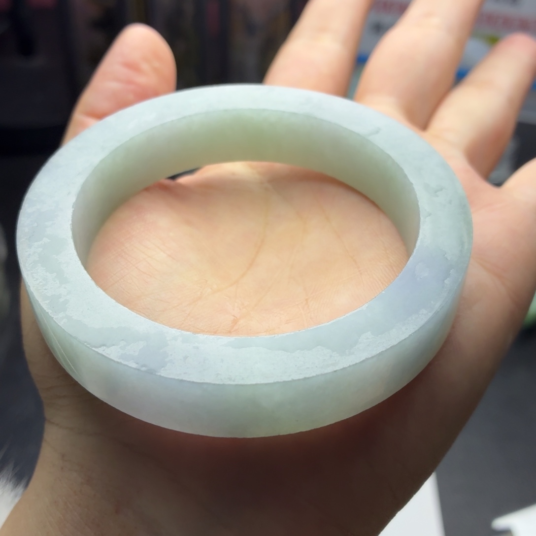 茵***宝定制翡翠未镶嵌缅A翡翠多样性发一