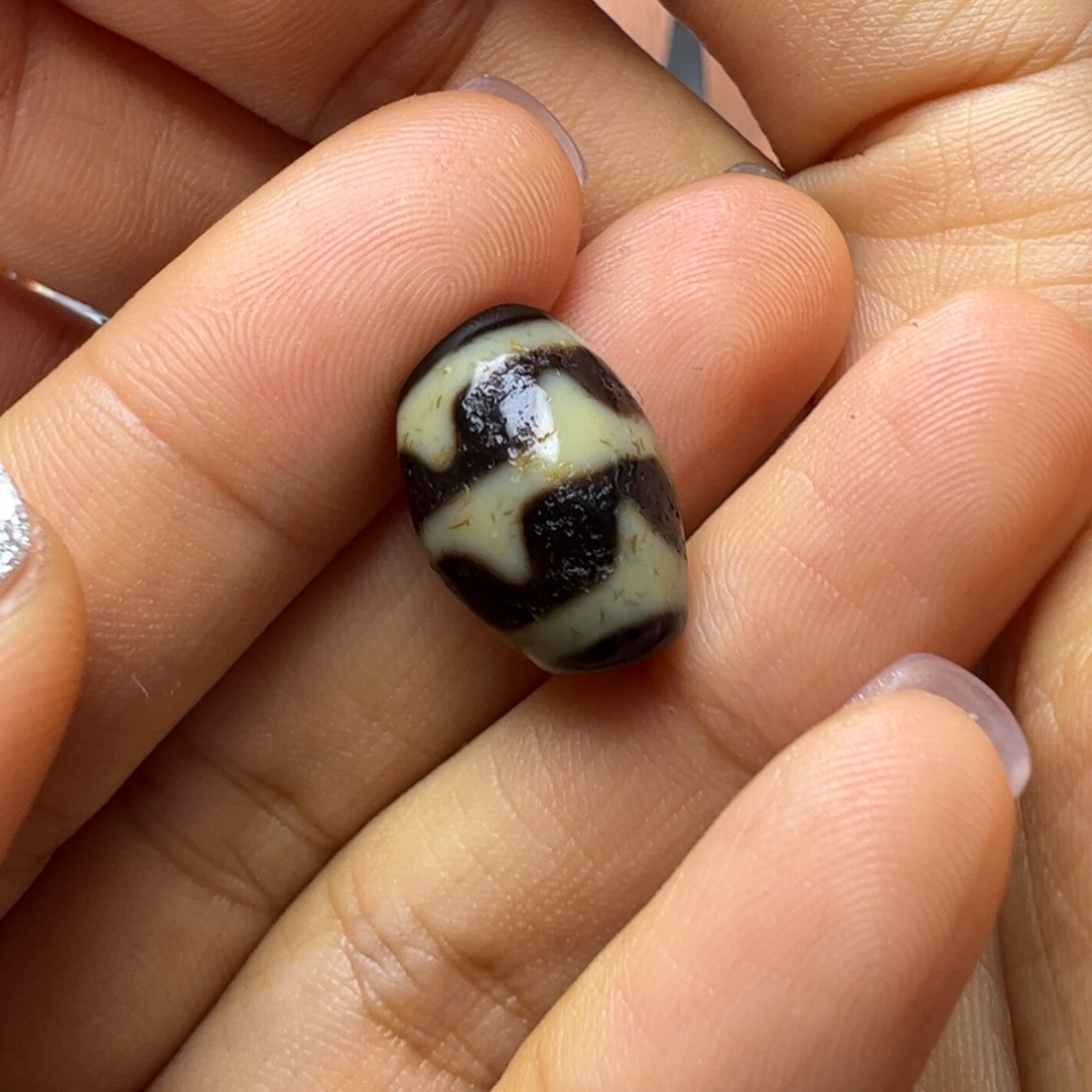 布***式玛瑙/玉髓未镶嵌颈饰