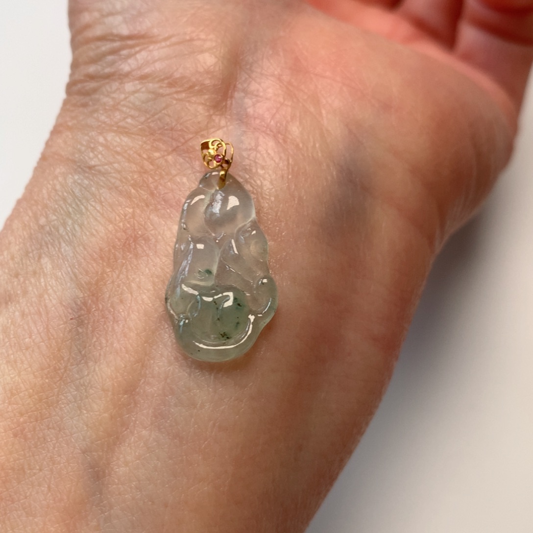 翡翠颈饰18K金镶嵌开**格狐