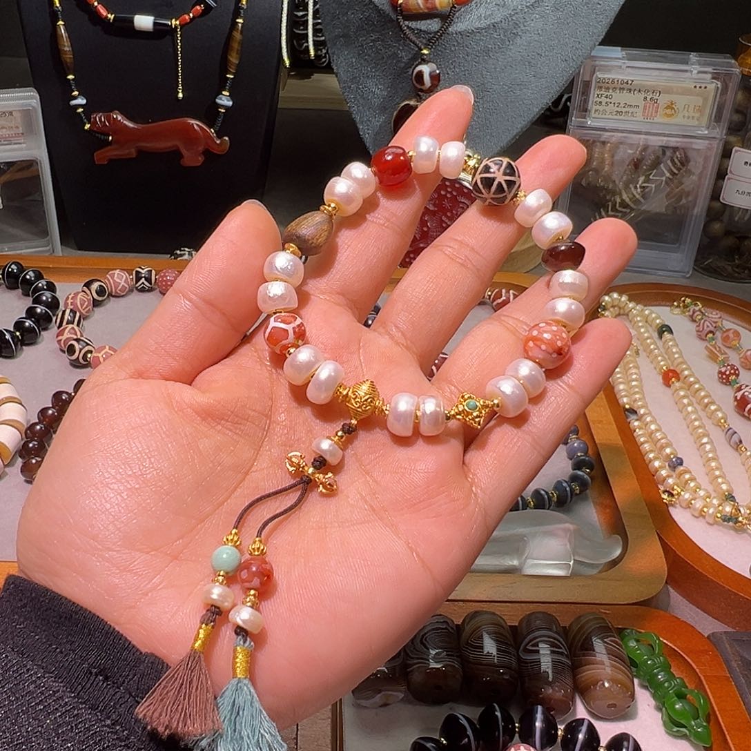 树脂制品多宝手持