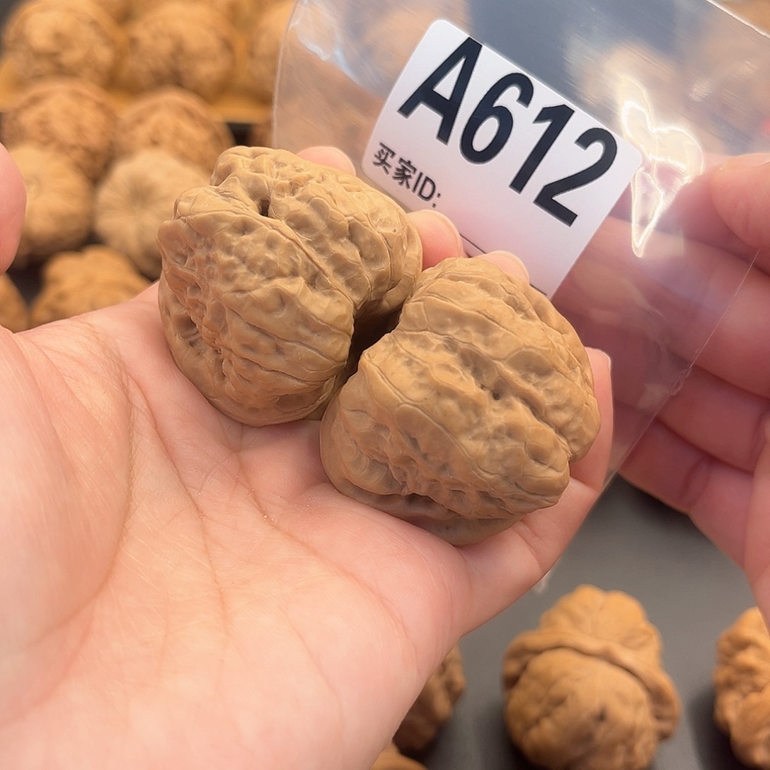 文玩核桃把件B***7蛙蛙精品40肚42