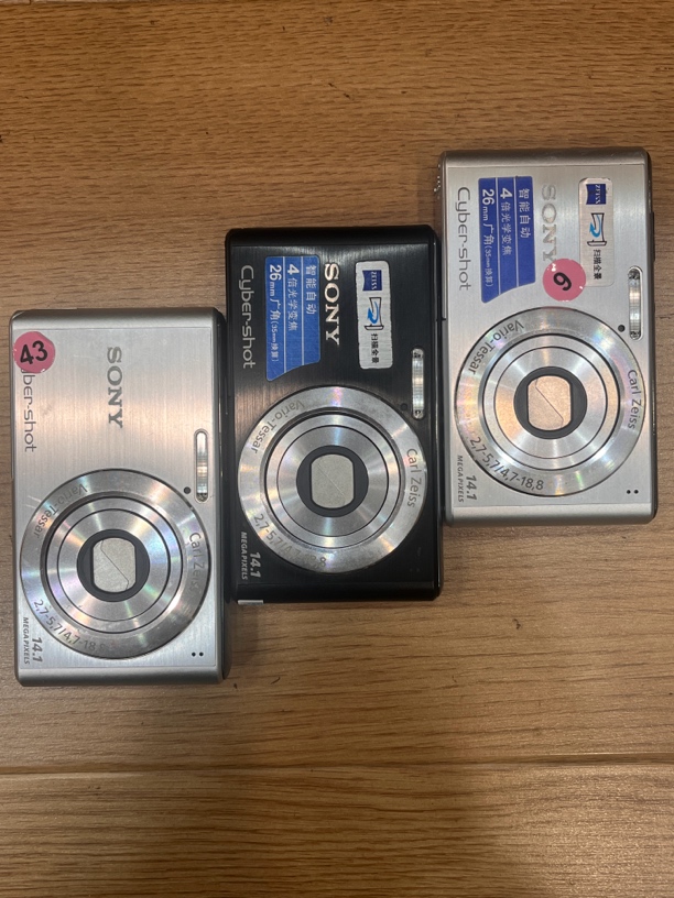 9新 Sony/索尼 W530 二手商品no退换