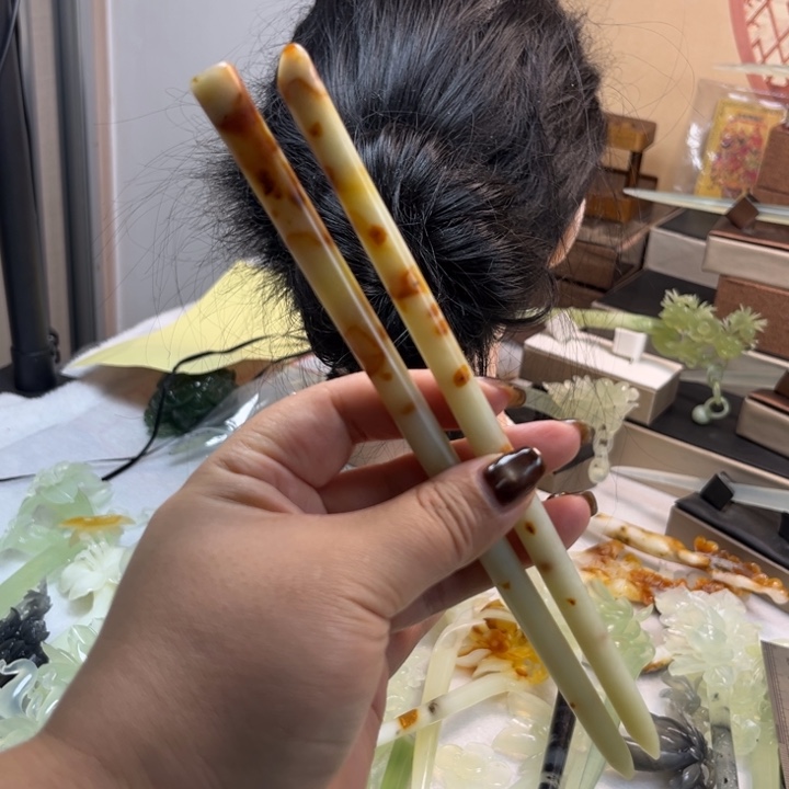 蛇纹石玉合金发饰
