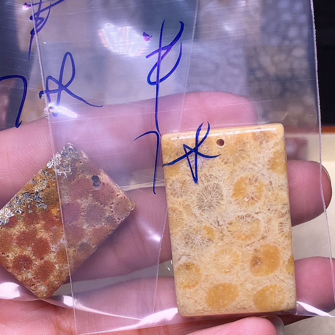 硅化玉珠宝奇石合金?****