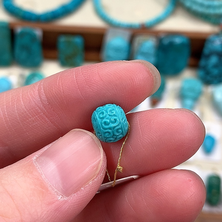 绿松石配饰未镶嵌