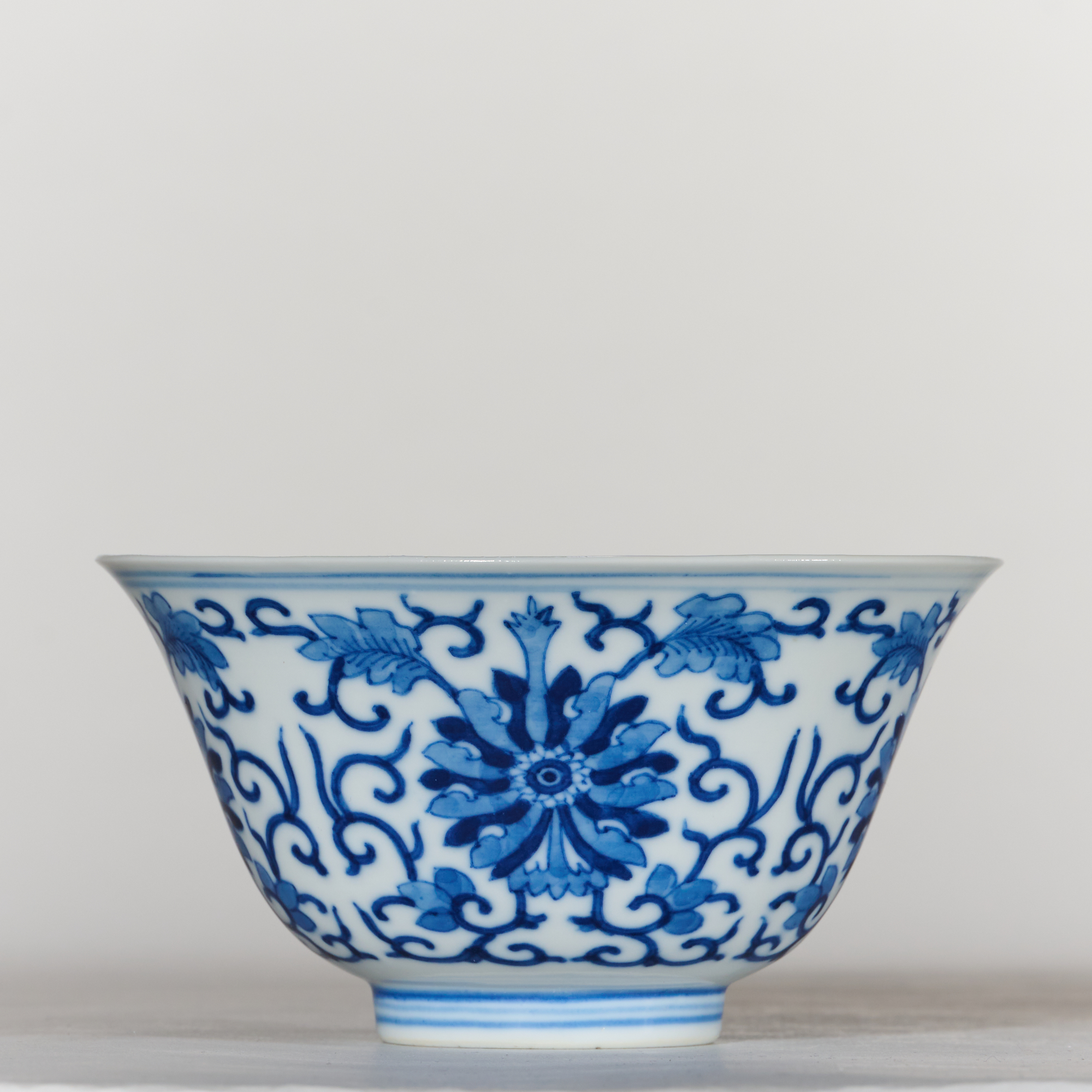 5633清光绪·青花缠枝花卉纹碗【古董拍卖】