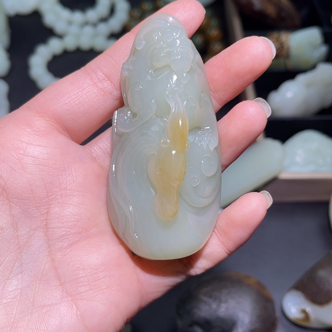 和田玉未镶嵌挂件