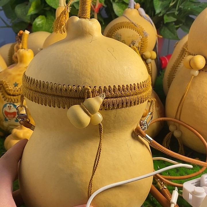 能放手机精装修葫芦斜挎包