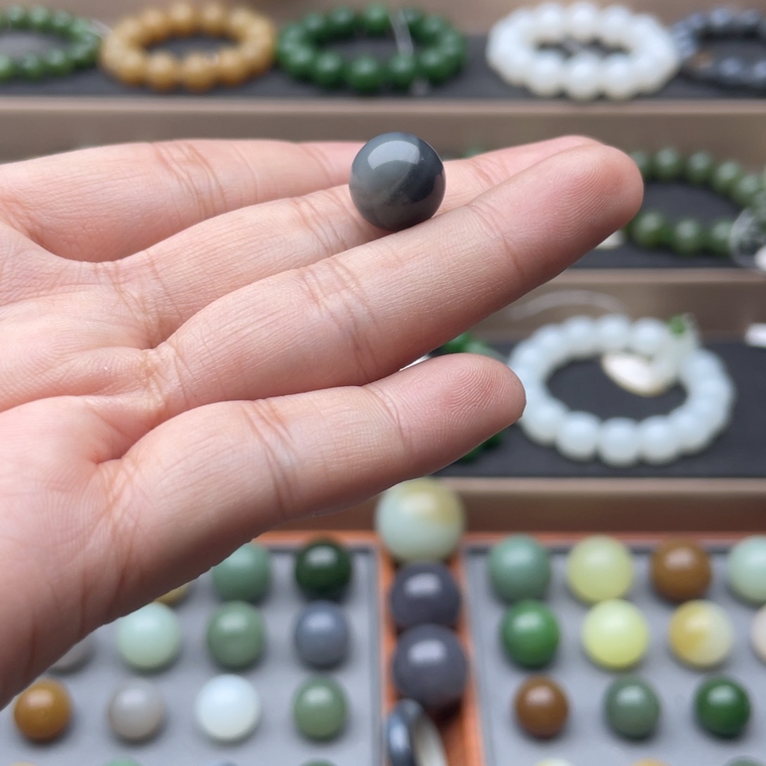 啊***度和田玉未镶嵌手链12