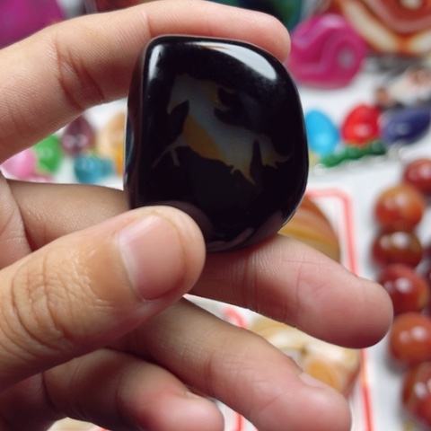 玛瑙/玉髓耳环未镶嵌