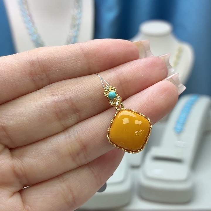 蜜蜡银S925镶嵌吊坠(不含链)