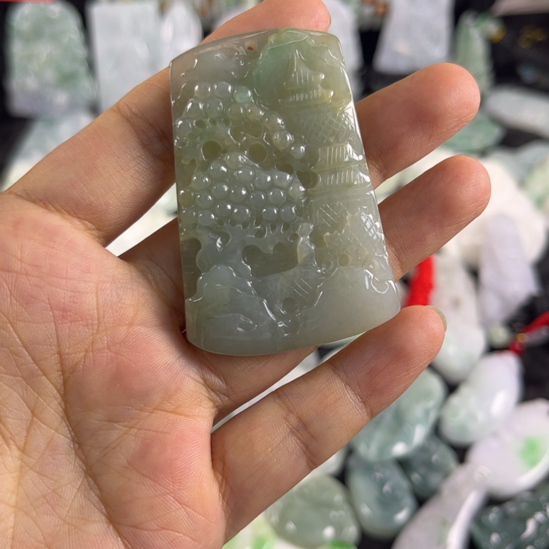 翡翠未镶嵌吊坠(不含链)