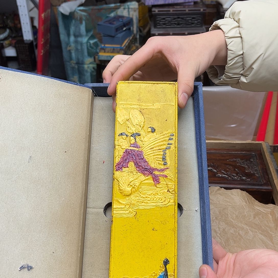 大叶紫檀（黑酸枝木类）