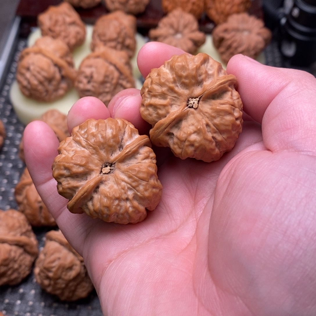 把件文玩核桃疆*蛤蟆头