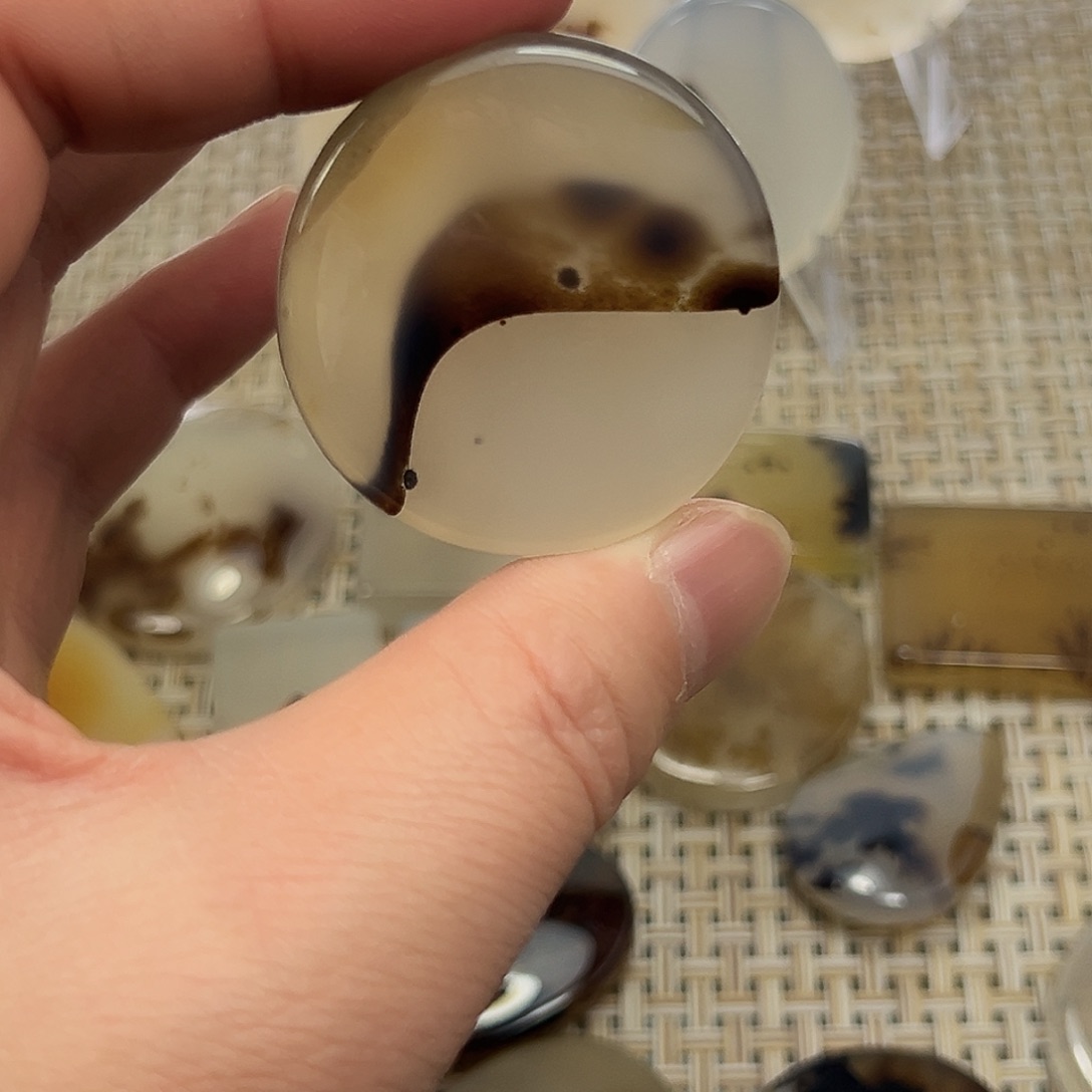 玛瑙/玉髓未镶嵌颈饰