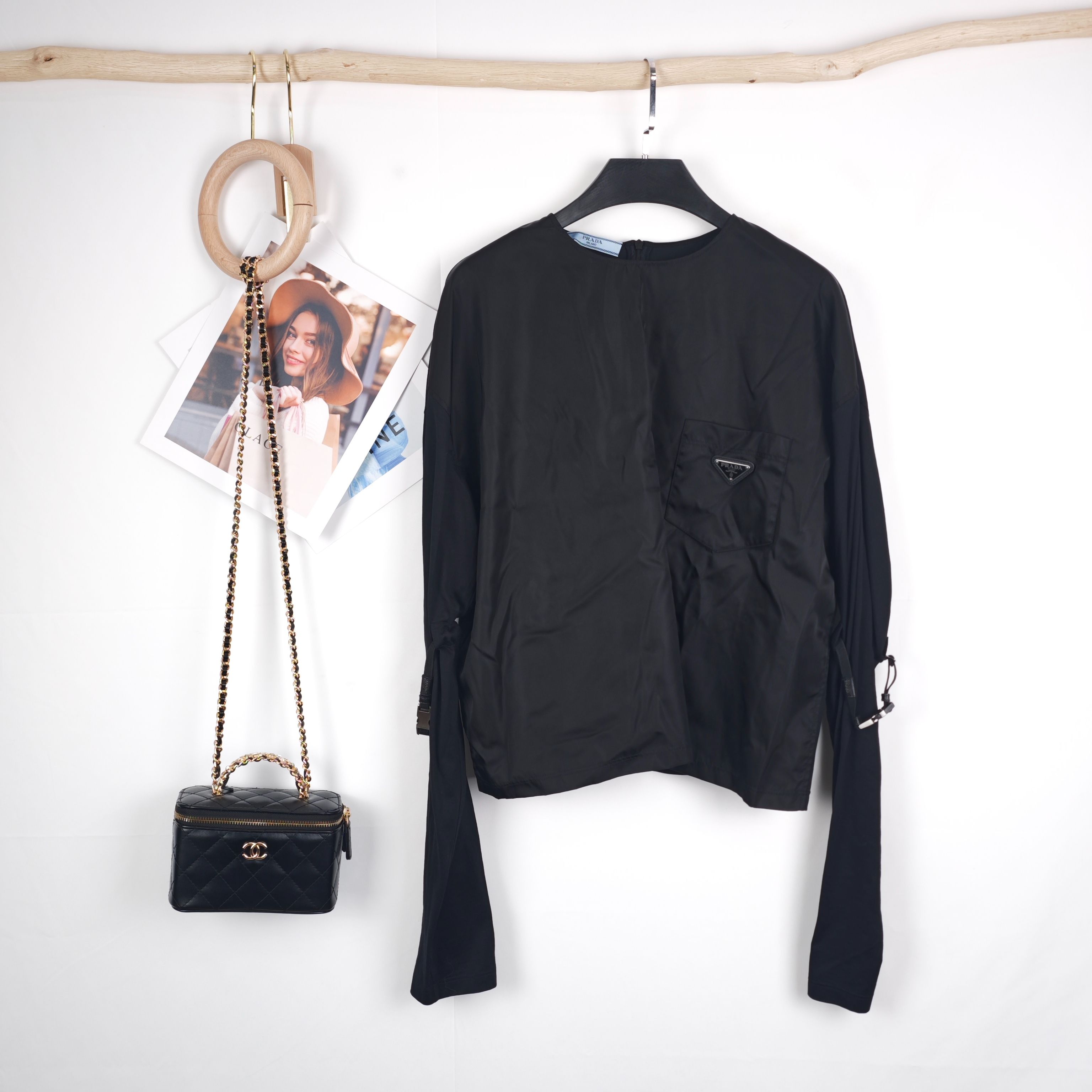 99新 Prada/普拉达 海囤K/普拉达上衣/M码/mo126089