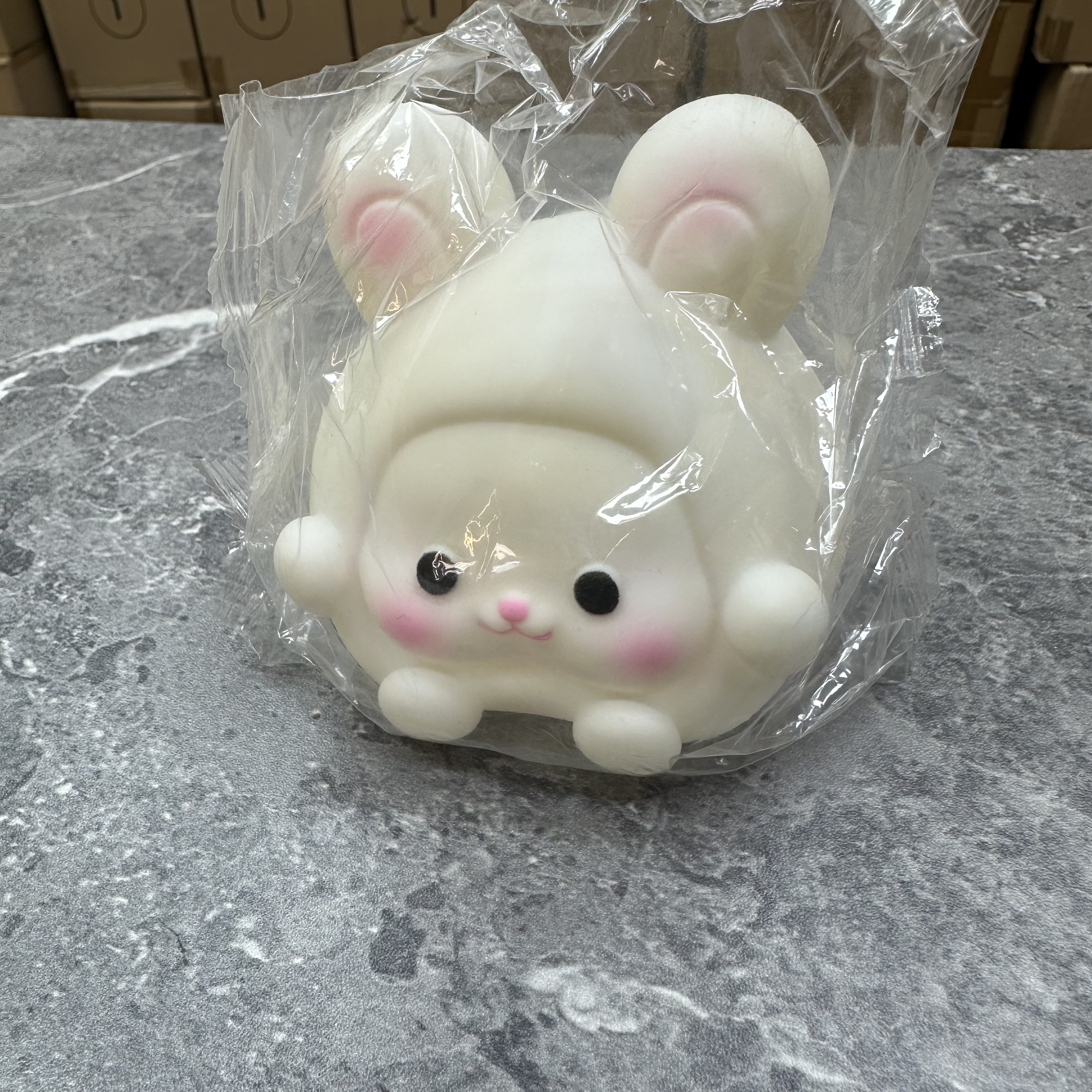 孤品 小兔灯10cm手办