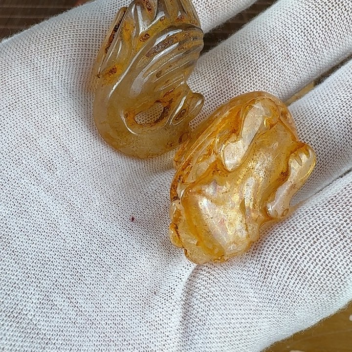 龙***海和田玉未镶嵌挂件