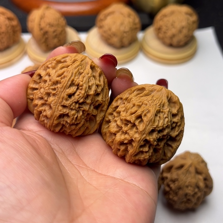 文玩核桃把件芳芳40南疆