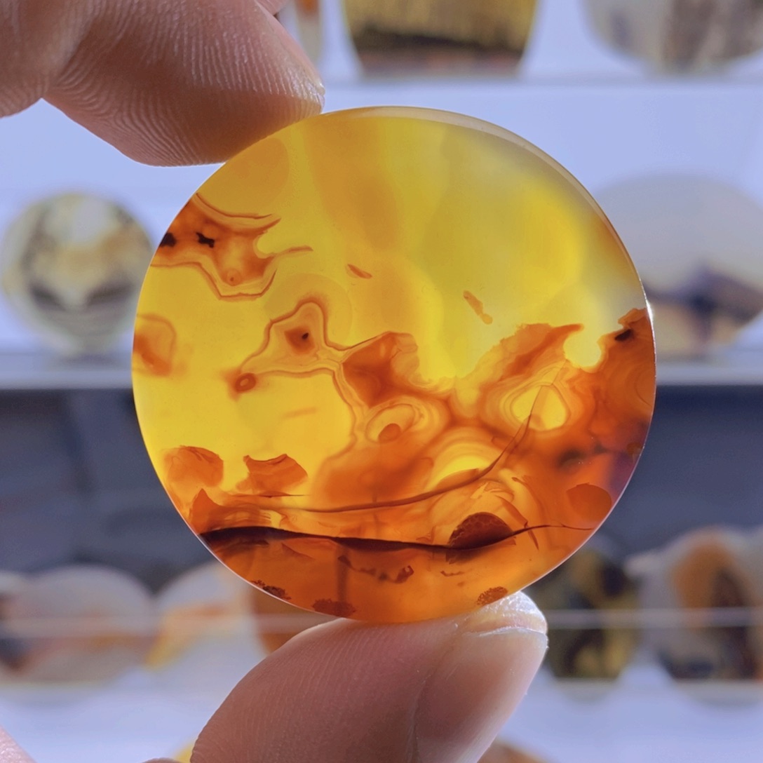 玛瑙/玉髓颈饰未镶嵌