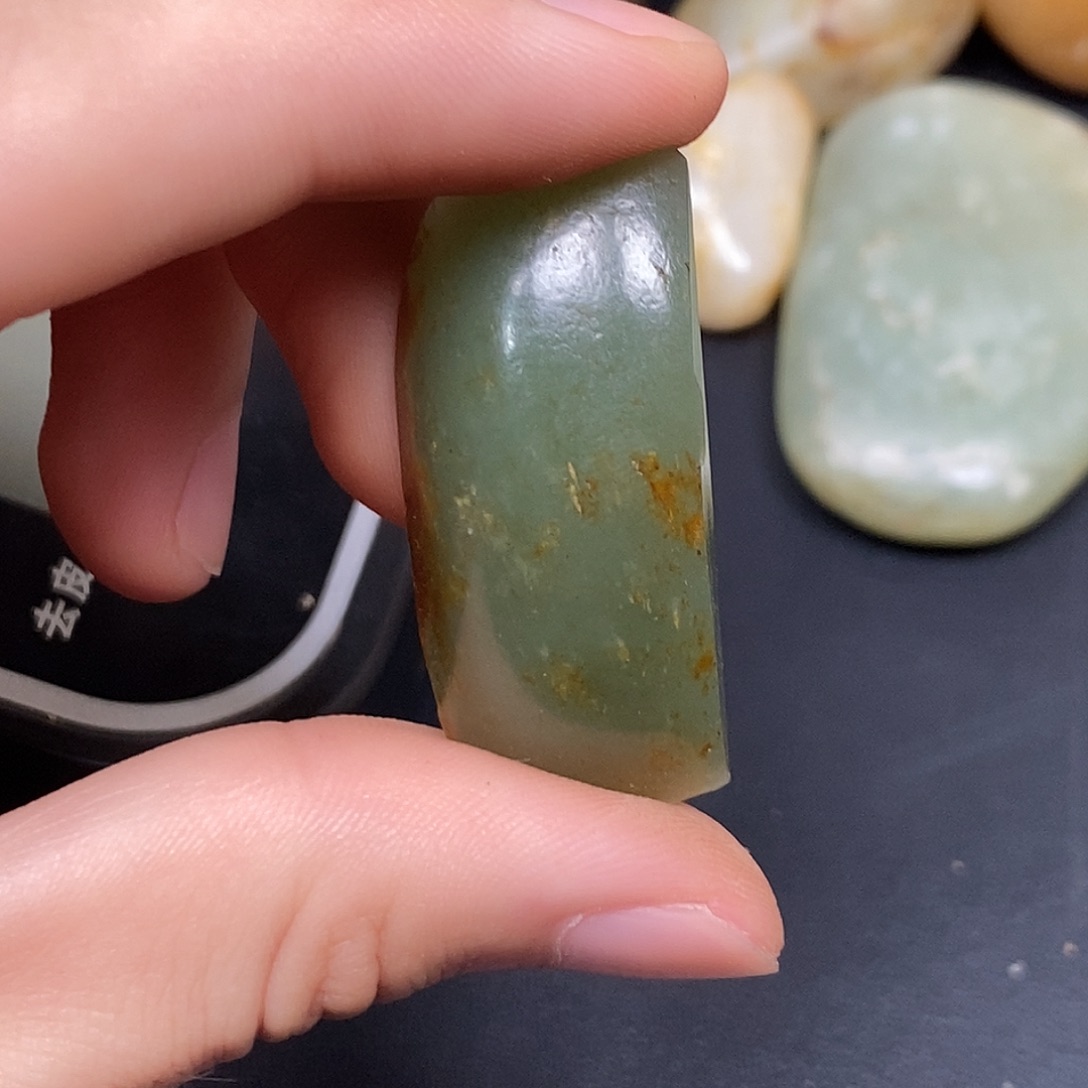 和田玉（糖玉）未镶嵌挂件