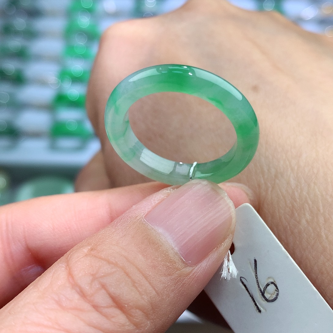 未镶嵌戒指翡翠16号